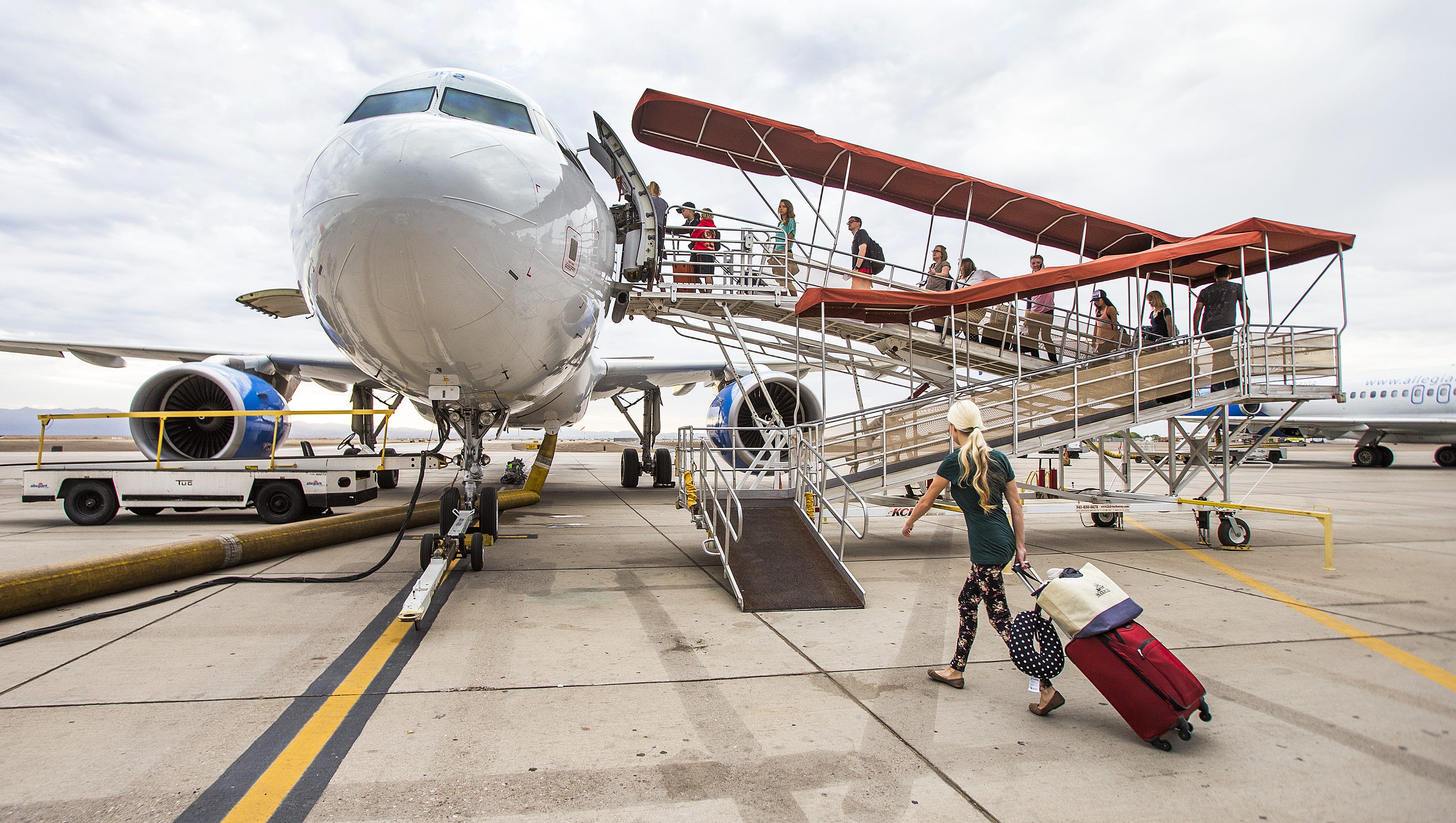 SkyTicket - Airline Ticket Booking and Support